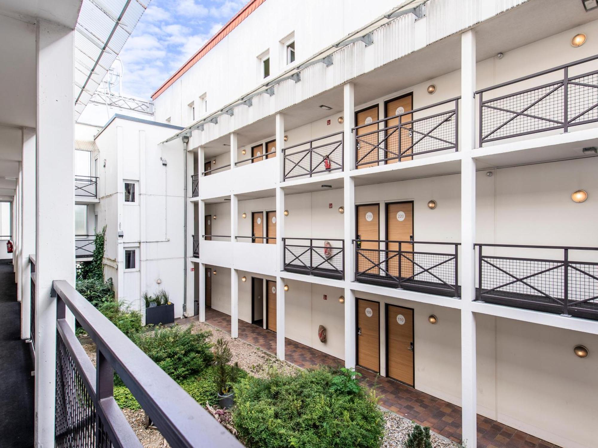 B&B Hotel Ingolstadt-Ost Exterior photo