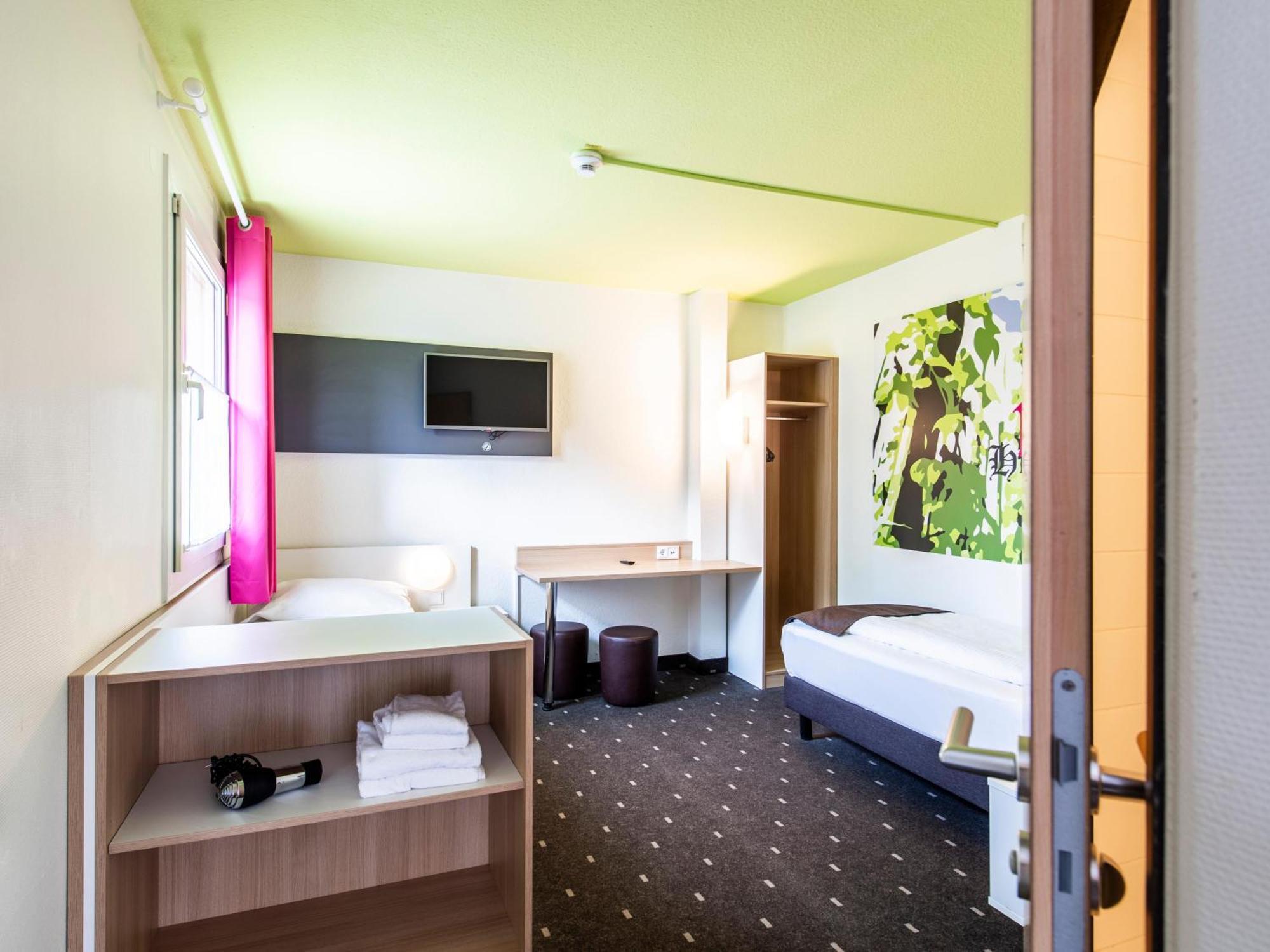 B&B Hotel Ingolstadt-Ost Exterior photo