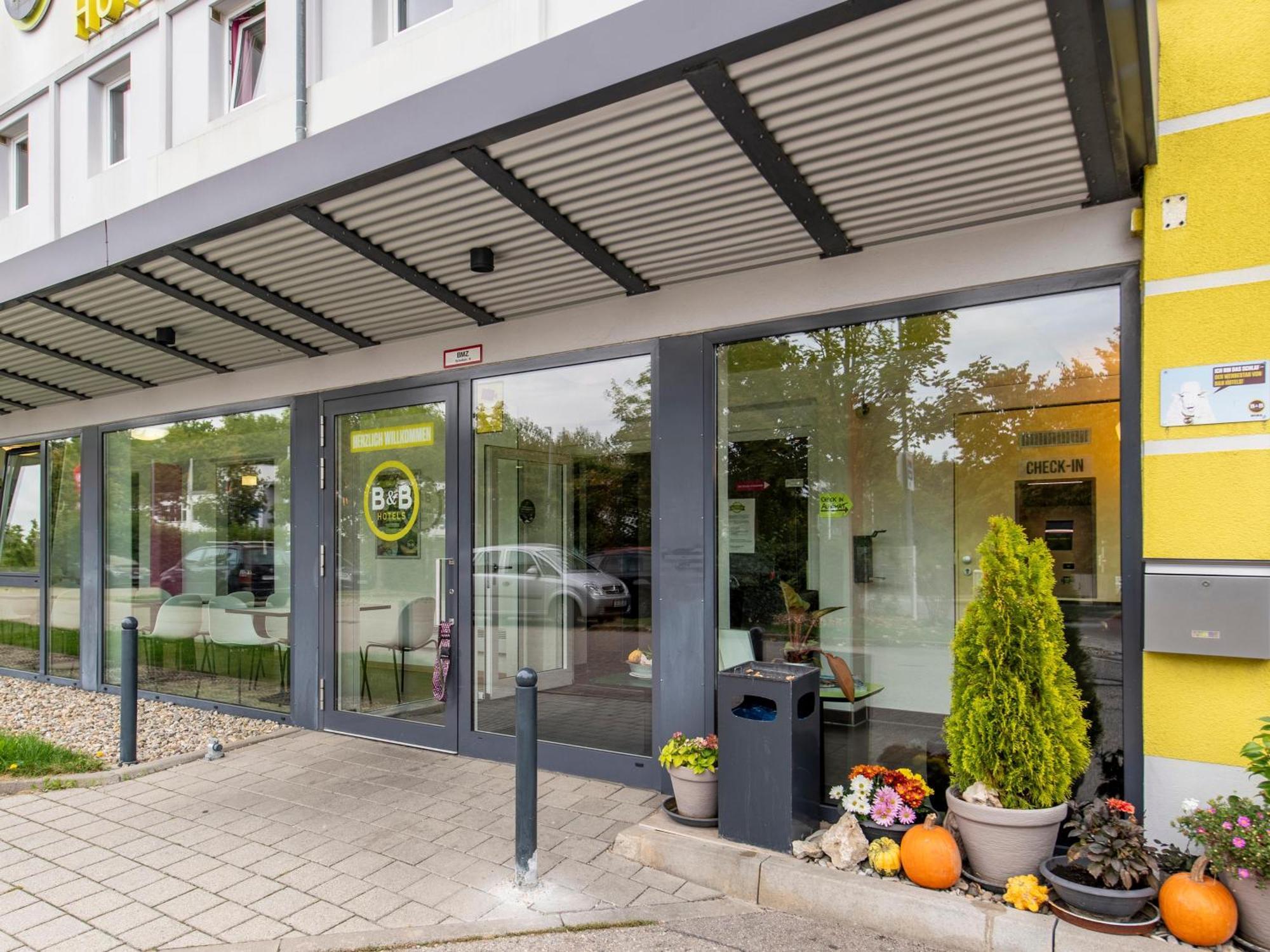 B&B Hotel Ingolstadt-Ost Exterior photo